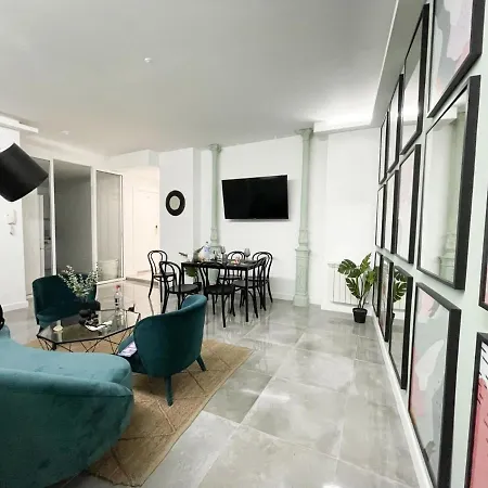 Ams Apt Amsterdam